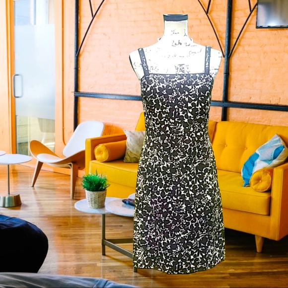 Ann Taylor Dresses & Skirts - Ann Taylor Dress